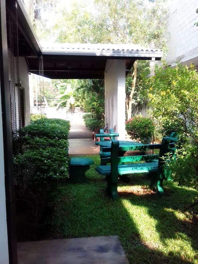 Villa Delorenta Anuradhapura Buitenkant foto