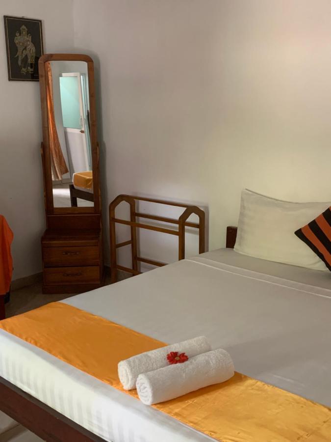 Villa Delorenta Anuradhapura Buitenkant foto